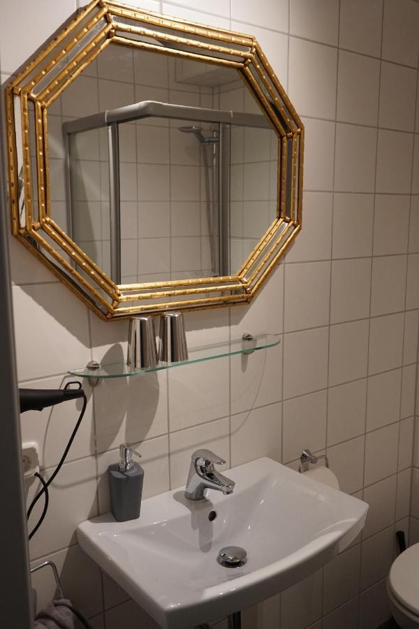 מנדן Hotel Come In מראה חיצוני תמונה