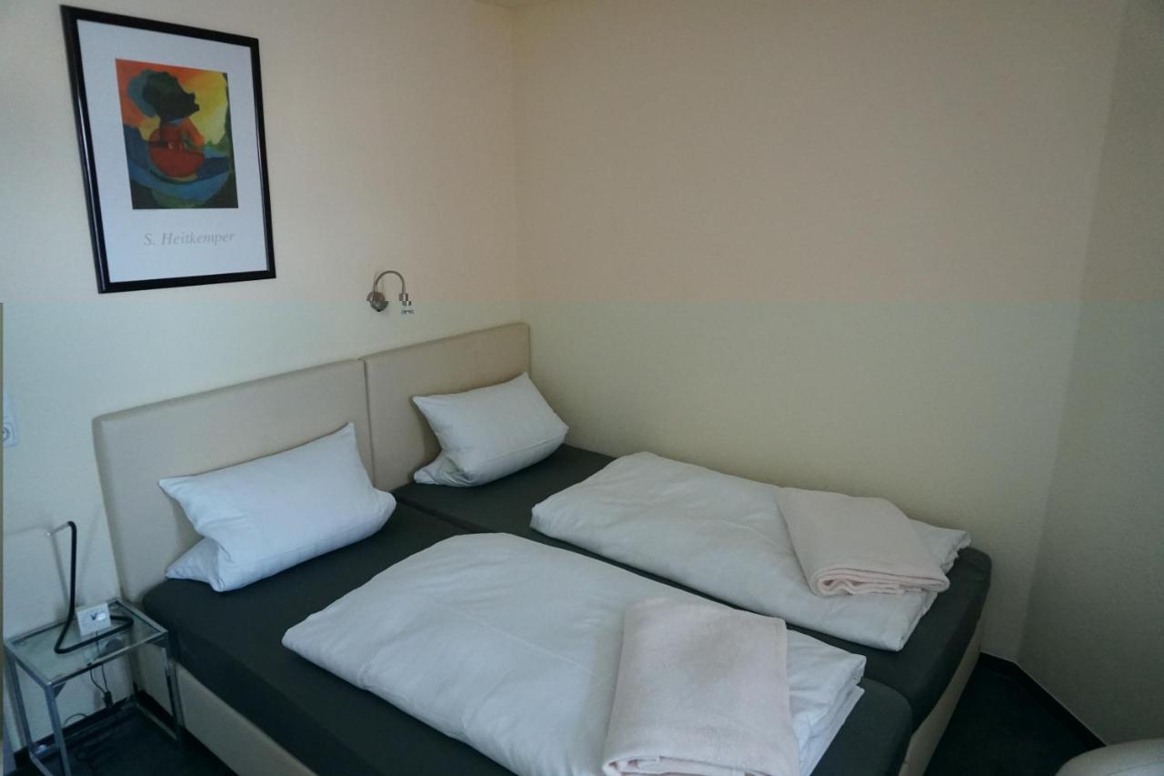 מנדן Hotel Come In מראה חיצוני תמונה