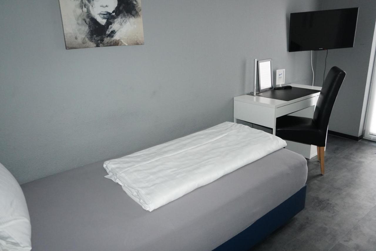 מנדן Hotel Come In מראה חיצוני תמונה