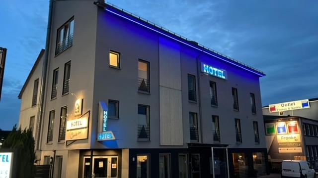 מנדן Hotel Come In מראה חיצוני תמונה